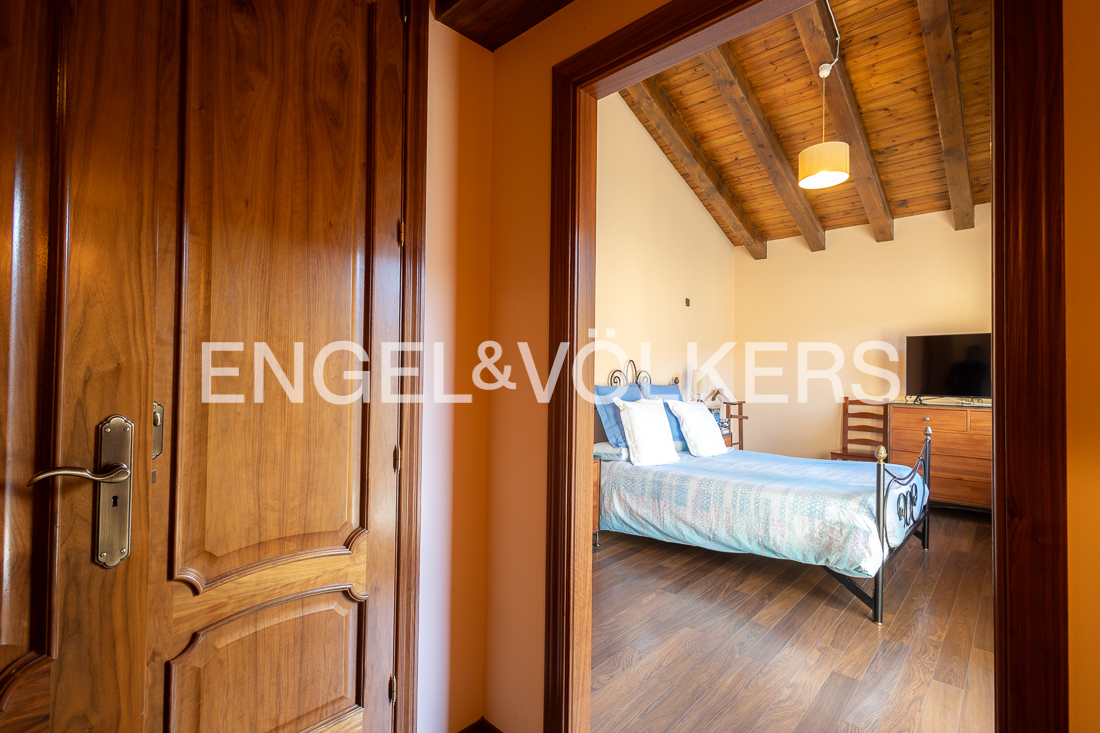 Chalet en venta en L'Aldosa de la Massana, 4 habitaciones, 364 metros