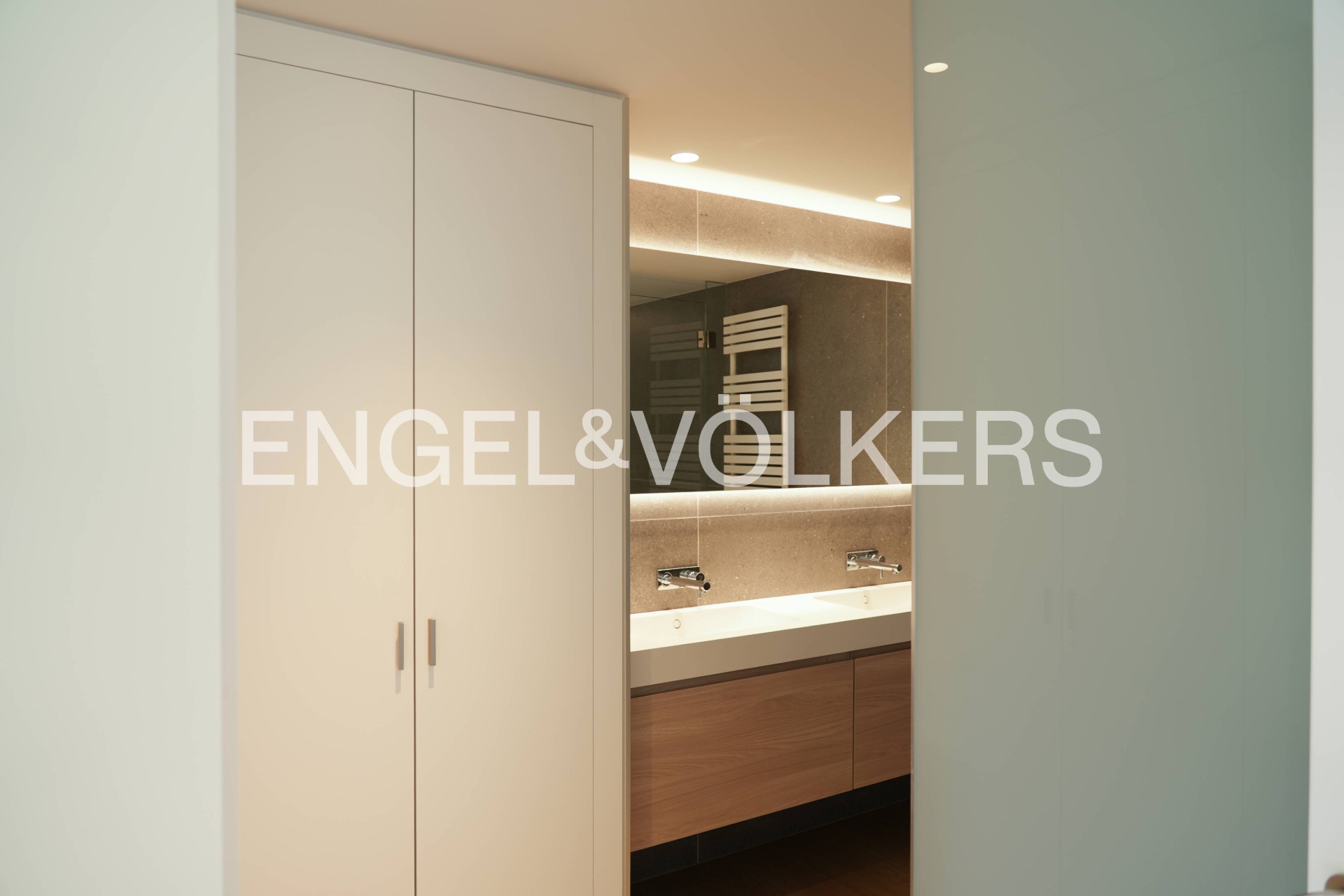 Ático en venta en Escaldes Engordany, 4 habitaciones, 187 metros