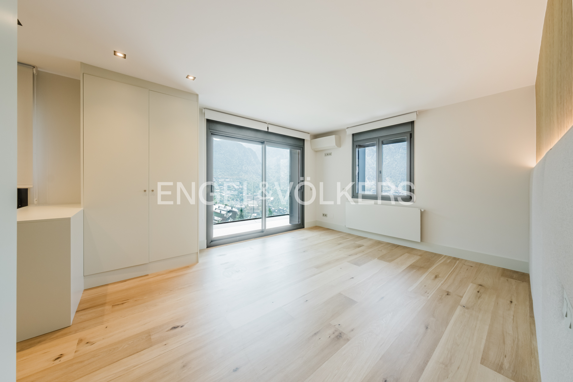 Xalet en venda a Escaldes Engordany, 5 habitacions, 587 metres