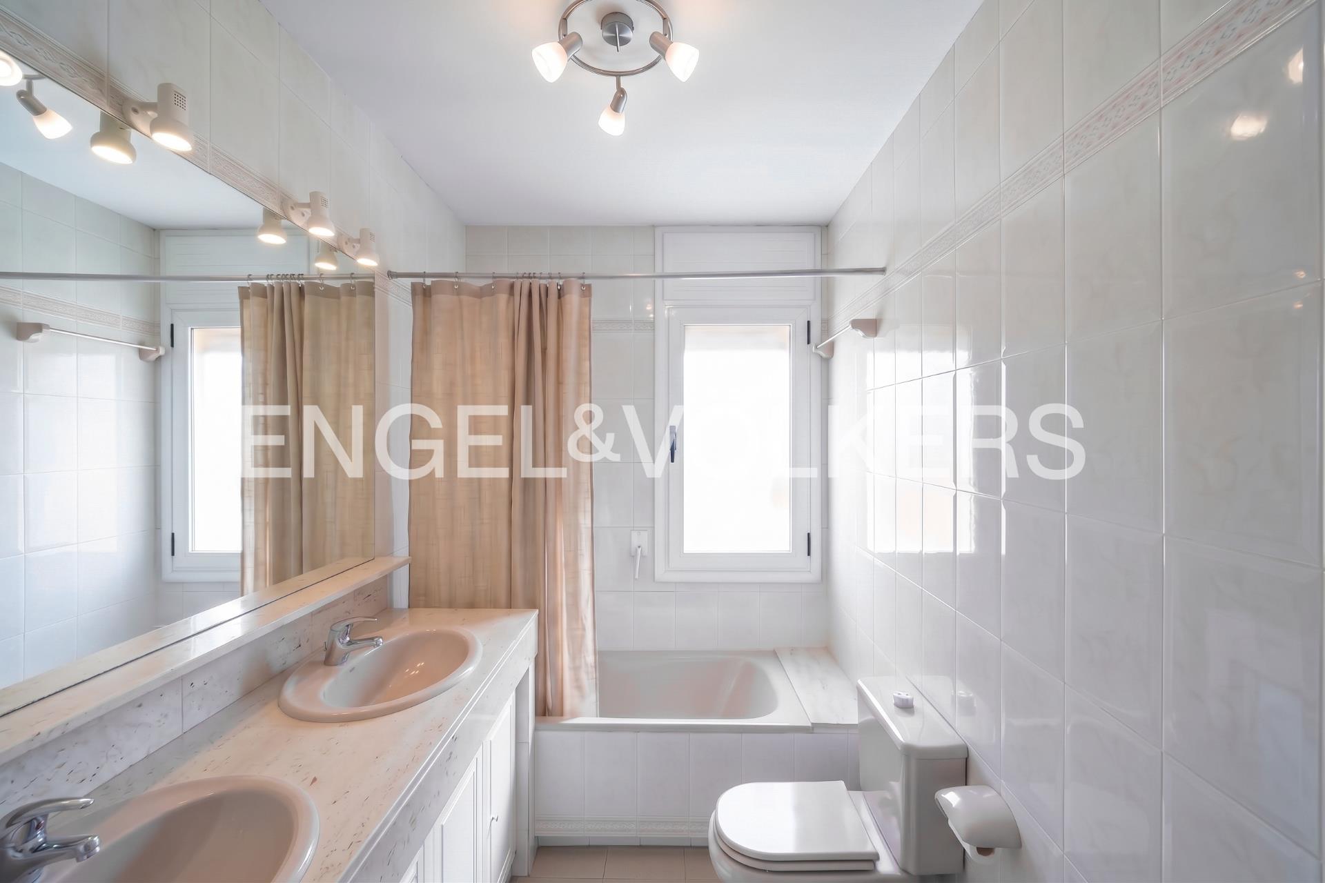 Piso en venta en Encamp, 3 habitaciones, 129 metros