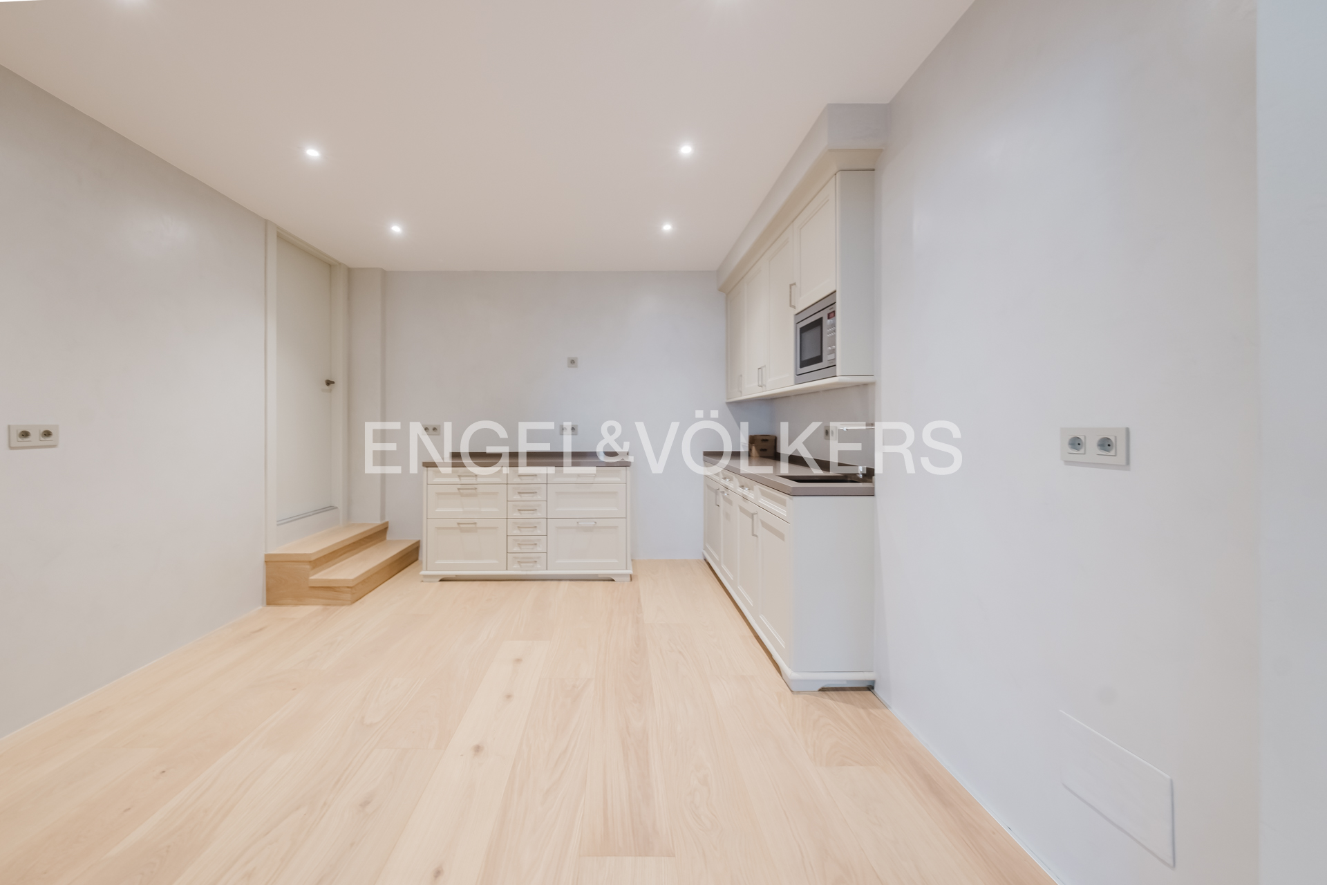 Xalet en venda a Escaldes Engordany, 5 habitacions, 587 metres