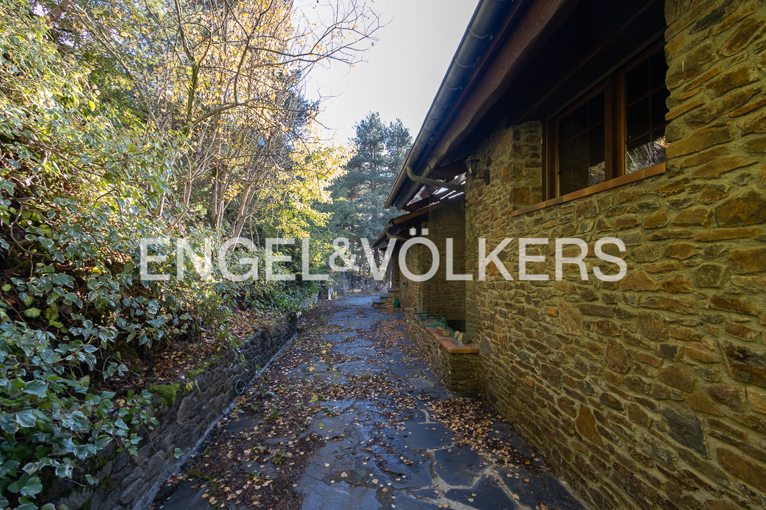 Chalet en venta en Andorra la Vella, 4 habitaciones, 450 metros