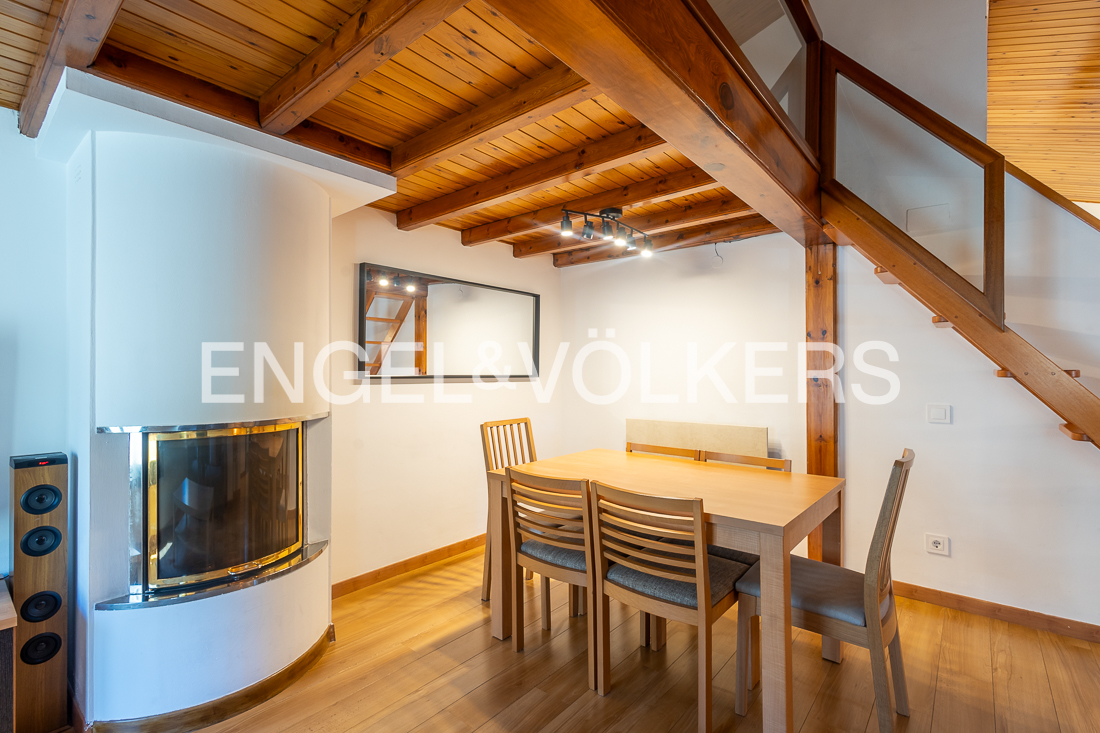 Àtic de lloguer a Els Cortals, 2 habitacions, 84 metres