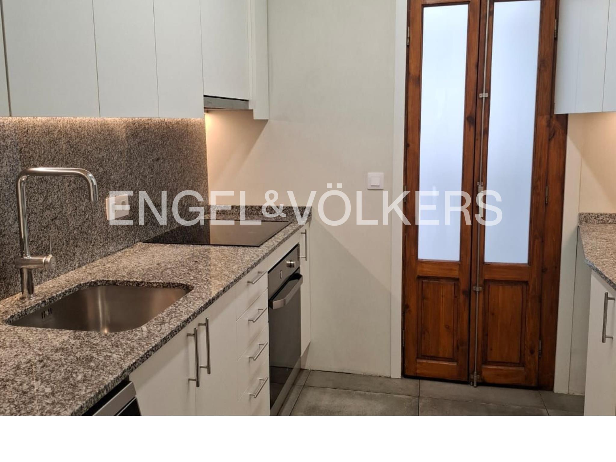 Ático de alquiler en Encamp, 3 habitaciones, 125 metros