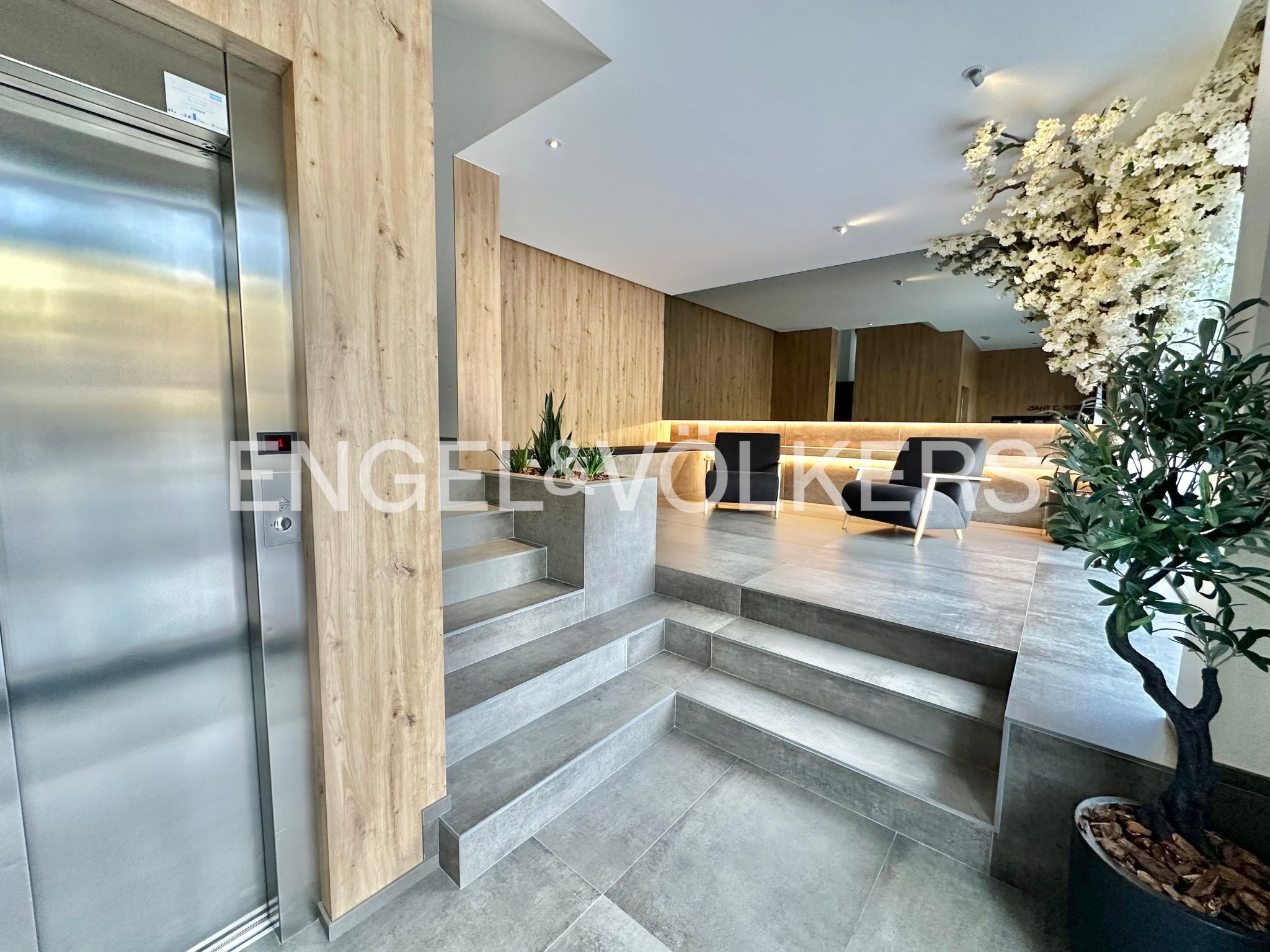 Despatx de lloguer a Andorra la Vella, 180 metres