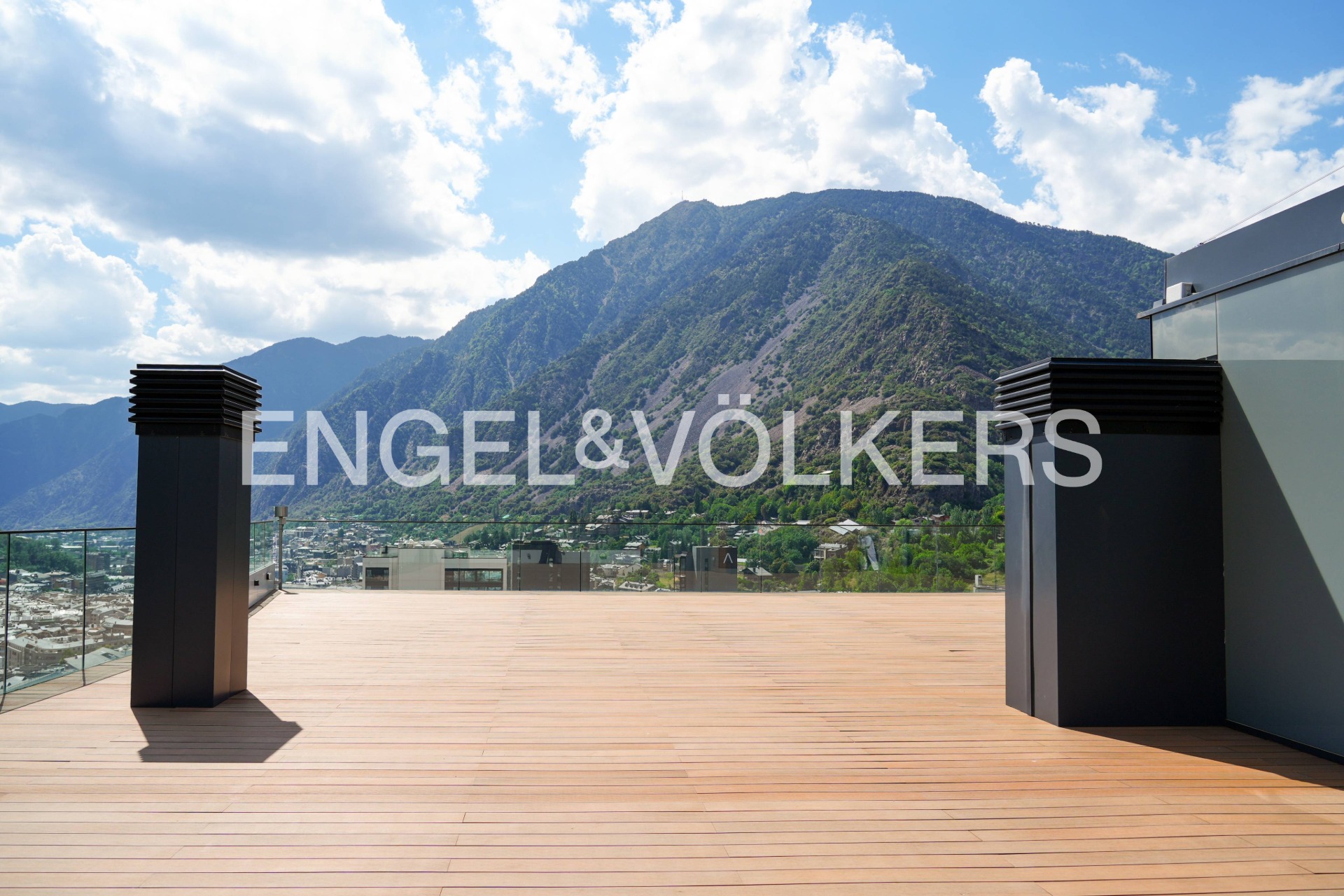 Ático en venta en Escaldes Engordany, 4 habitaciones, 187 metros