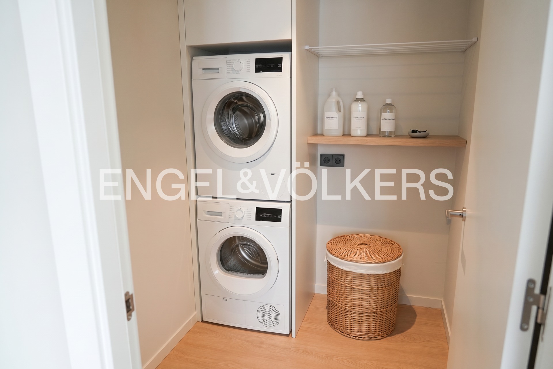 Ático en venta en Escaldes Engordany, 4 habitaciones, 187 metros
