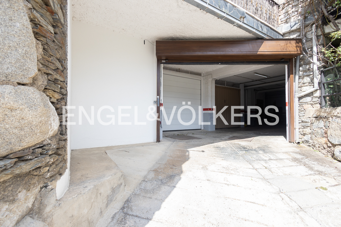 Casa adossada en venda a L'Aldosa de la Massana, 4 habitacions, 174 metres