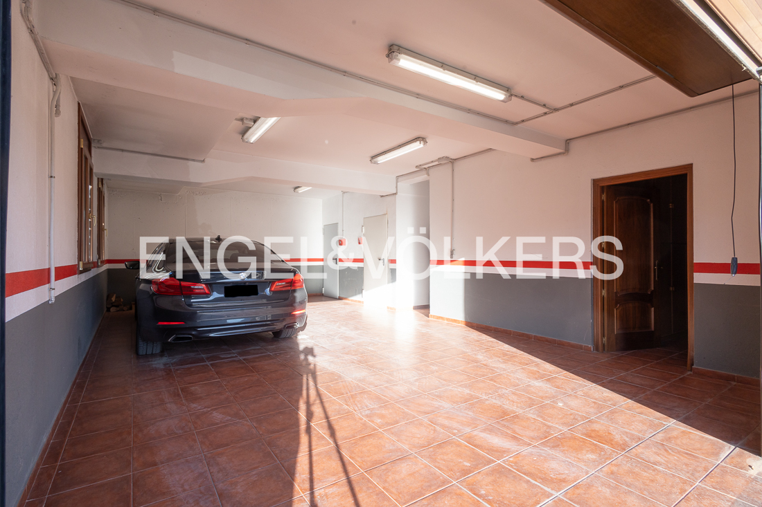 Chalet en venta en L'Aldosa de la Massana, 4 habitaciones, 364 metros