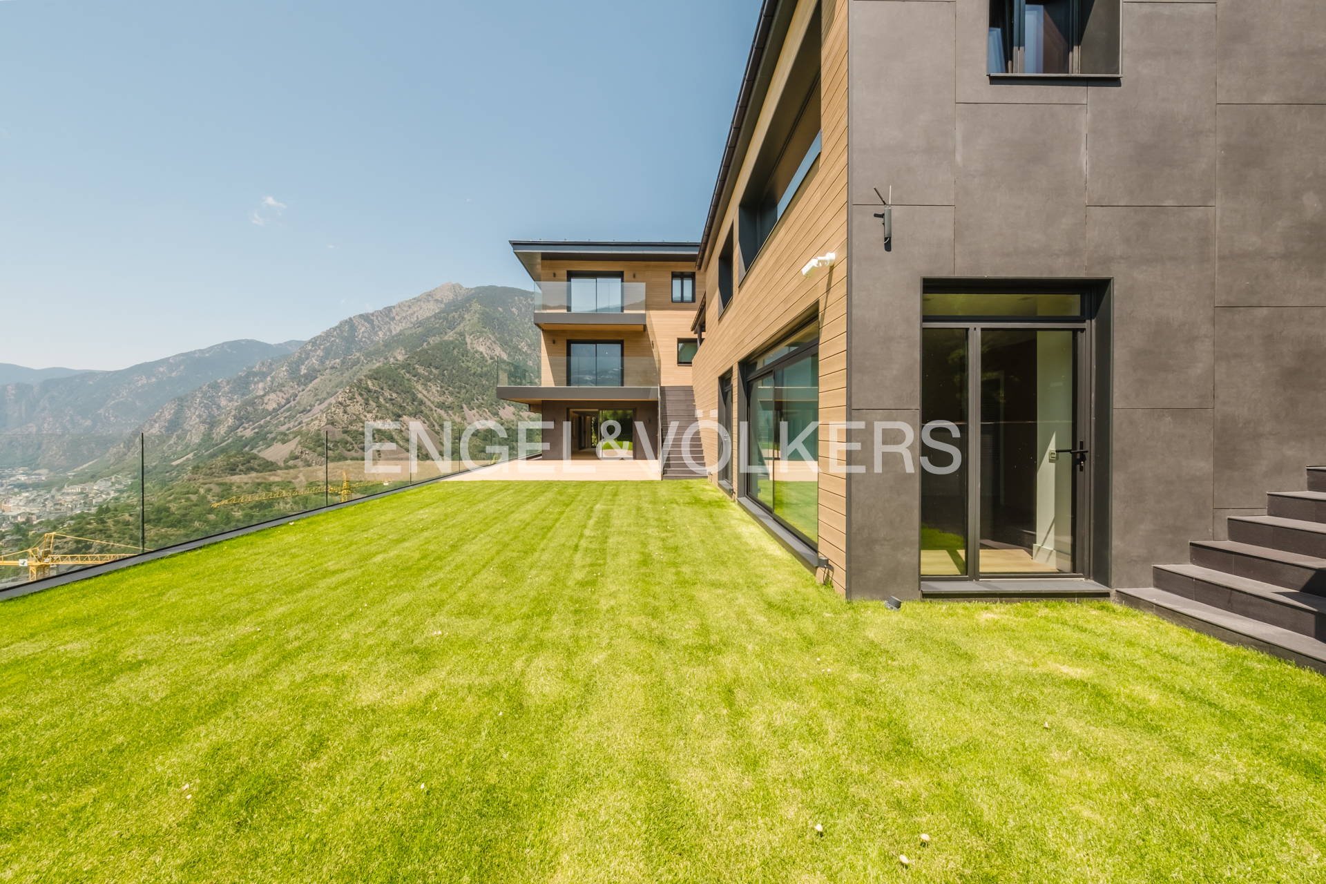 Xalet en venda a Escaldes Engordany, 5 habitacions, 587 metres