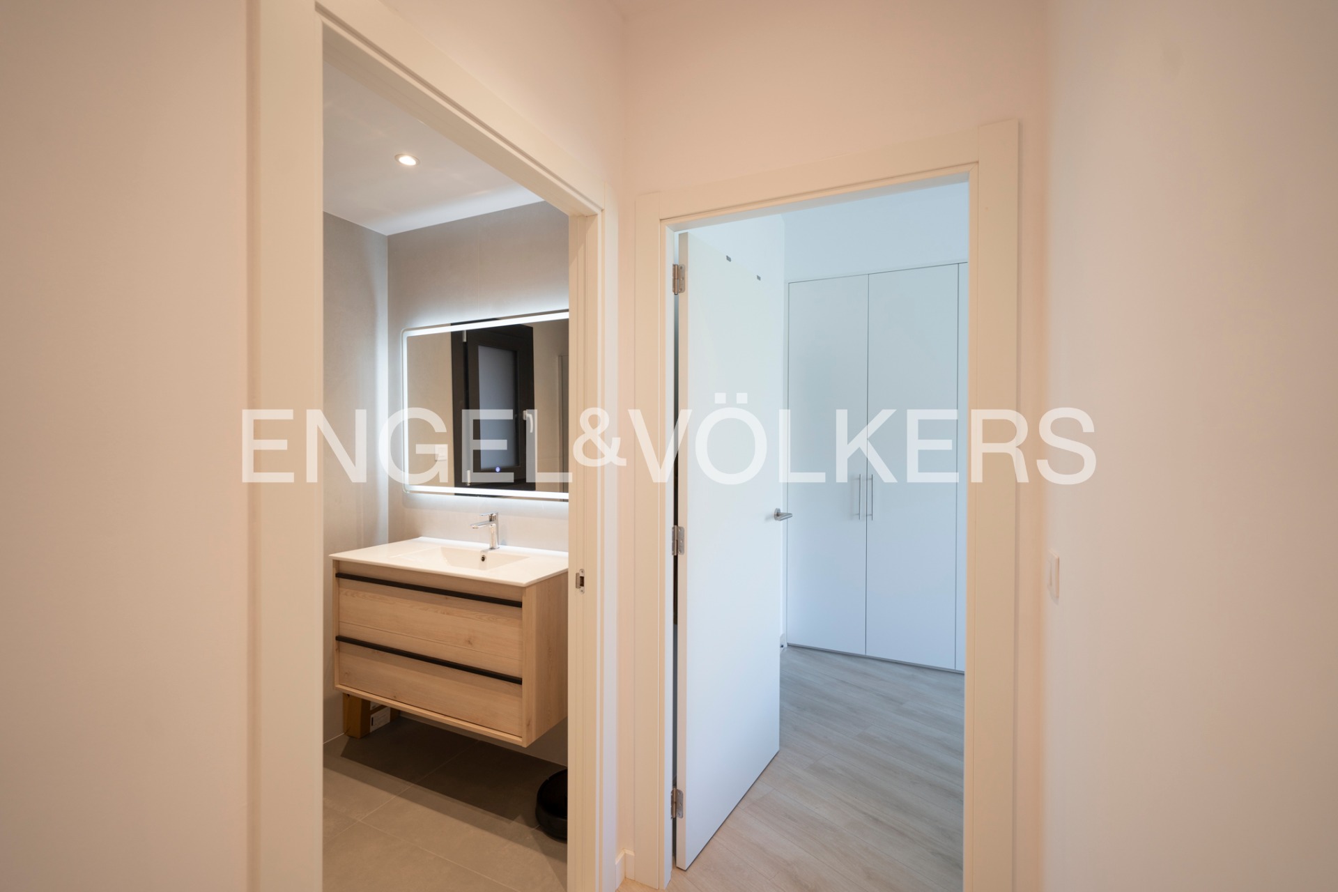 Xalet en venda a Aubinyà, 4 habitacions, 364 metres