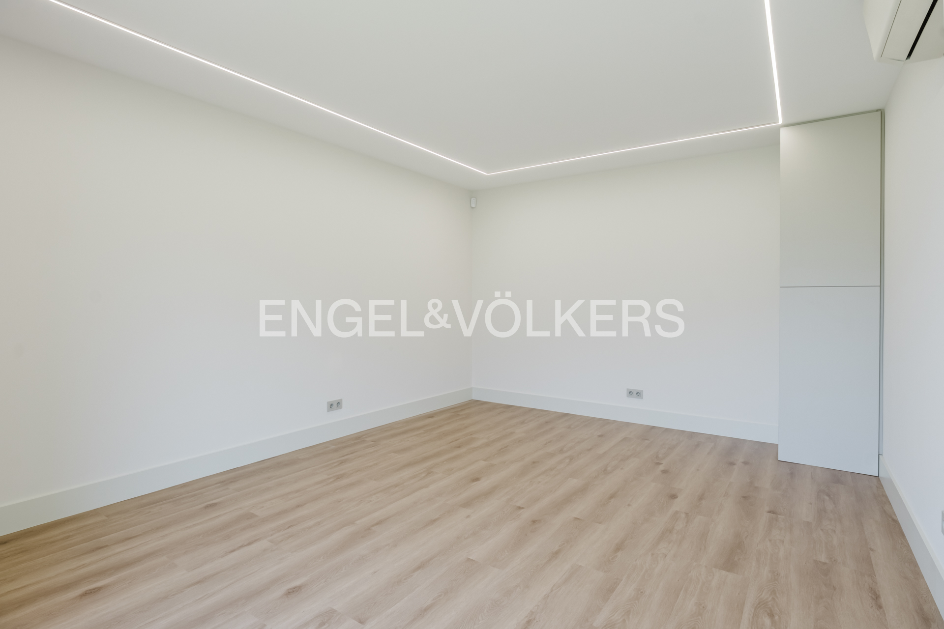 Xalet en venda a Escaldes Engordany, 5 habitacions, 587 metres