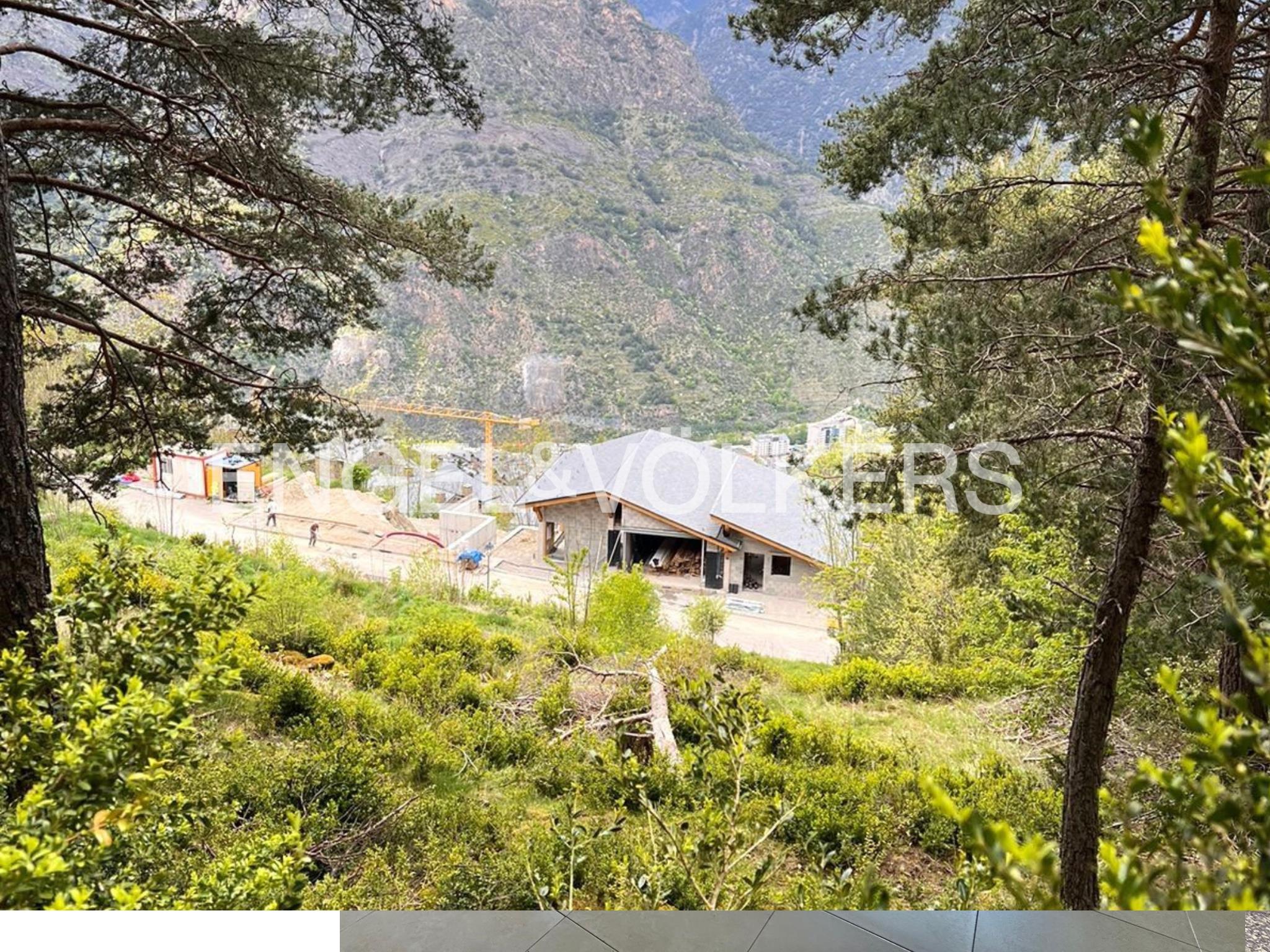 Terreno en venta en Aixirivall, 1800 metros