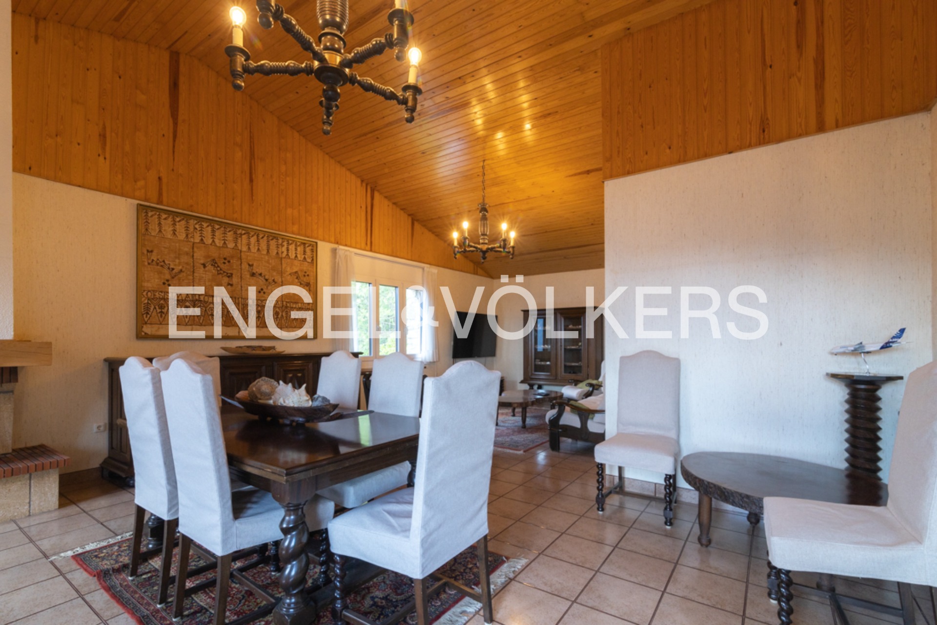 Xalet en venda a Certers, 5 habitacions, 393 metres