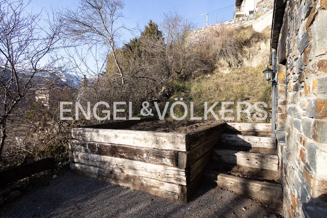 Chalet en venta en L'Aldosa de la Massana, 4 habitaciones, 364 metros