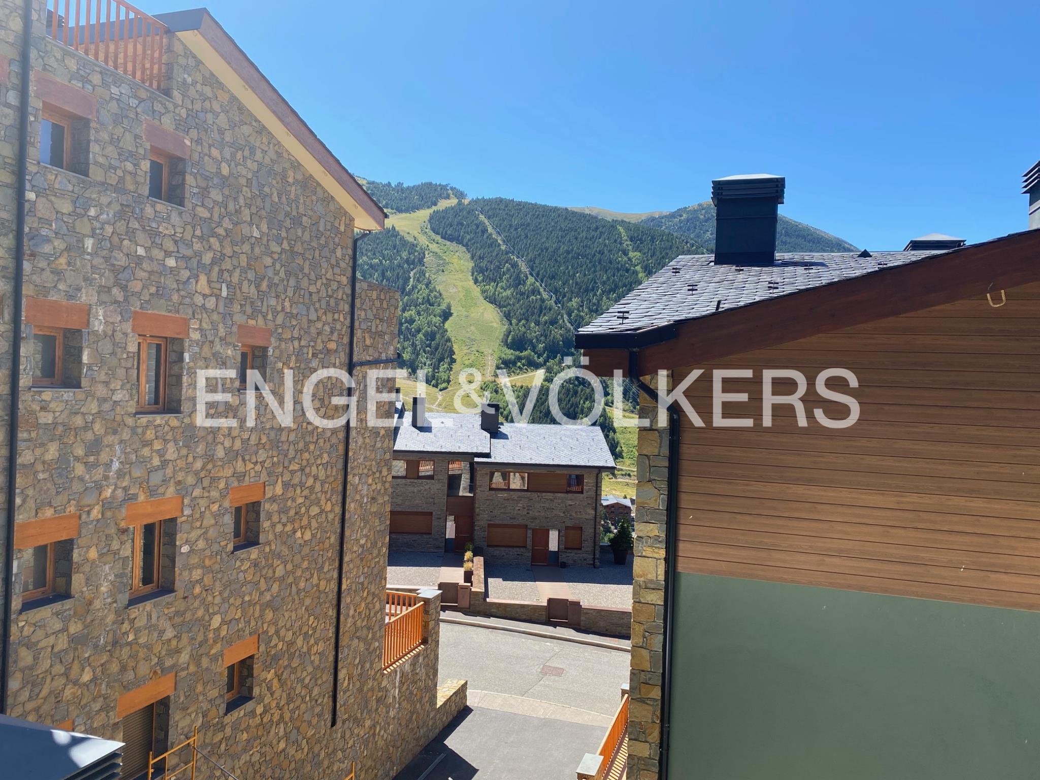 Pis de lloguer a El Tarter, 3 habitacions, 113 metres