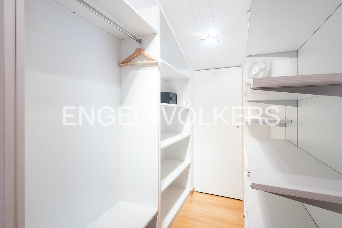 Ático en venta en Els Cortals, 2 habitaciones, 84 metros