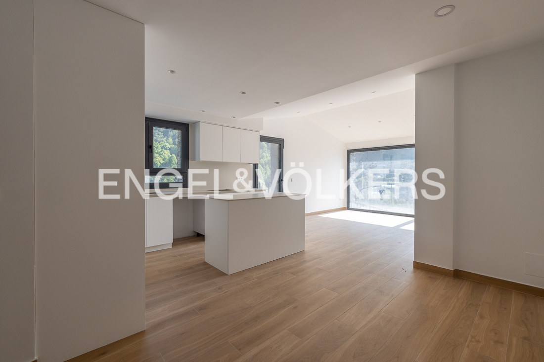 Àtic de lloguer a Escaldes Engordany, 3 habitacions, 95 metres