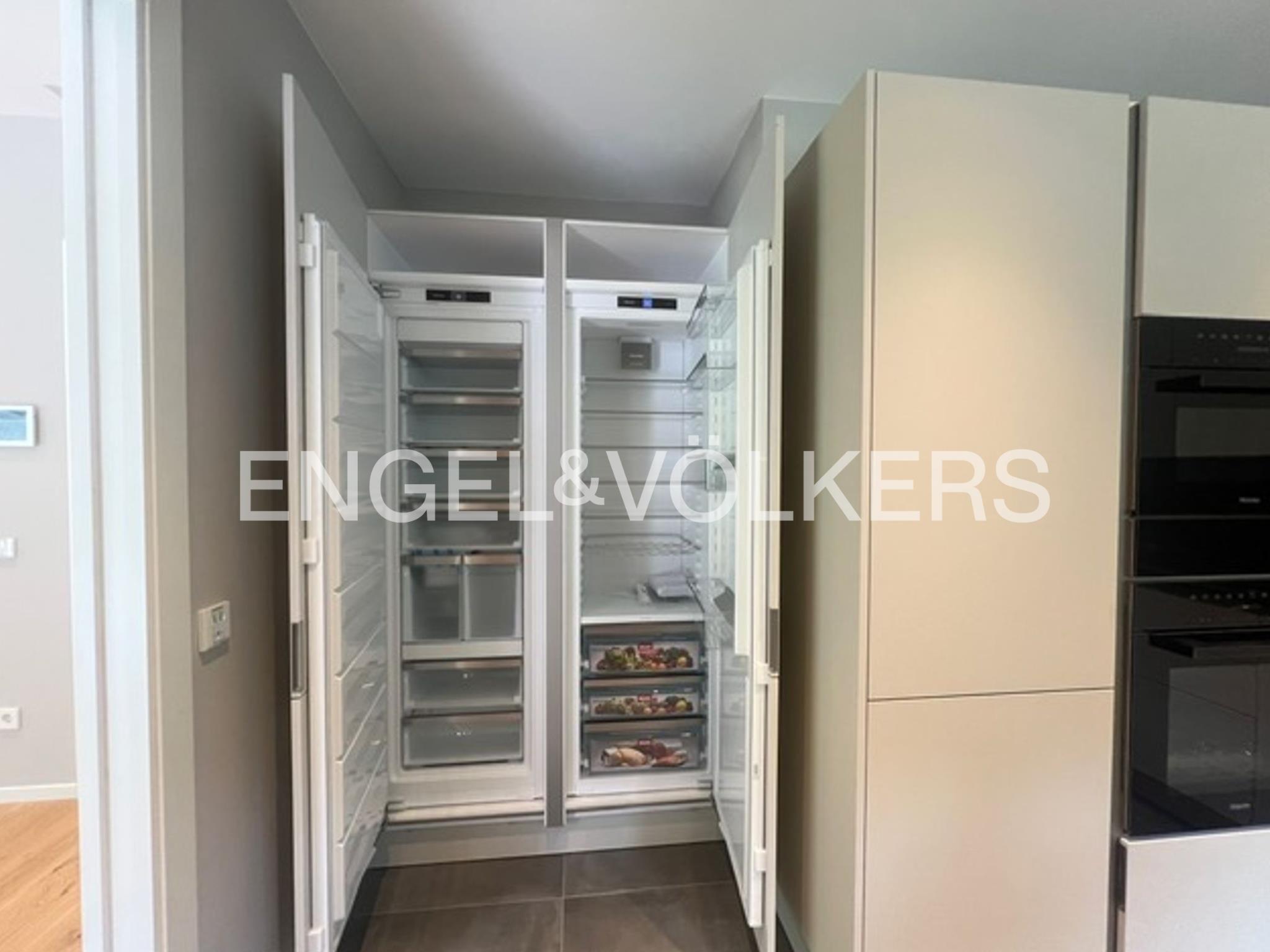 Ático de alquiler en Escaldes Engordany, 4 habitaciones, 180 metros