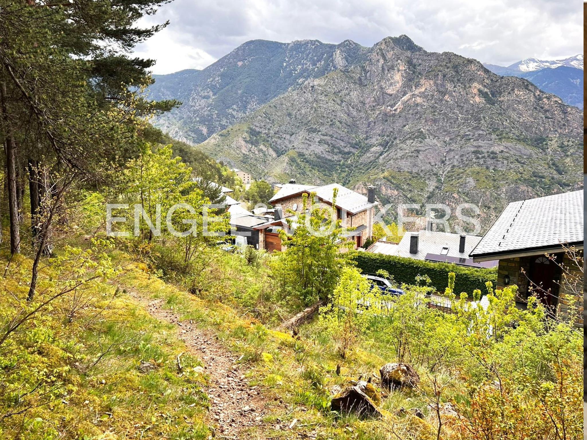 Terreno en venta en Aixirivall, 1800 metros