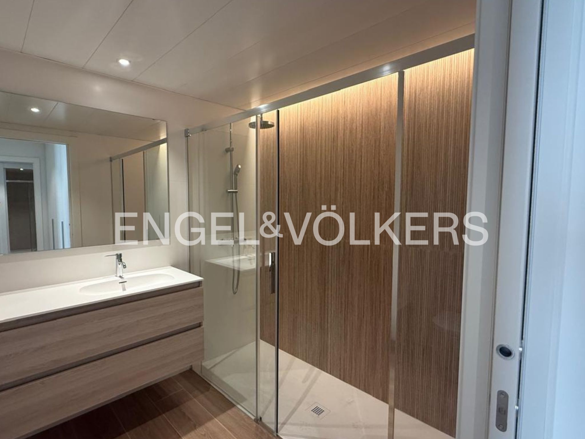 Pis de lloguer a Escaldes Engordany, 3 habitacions, 170 metres