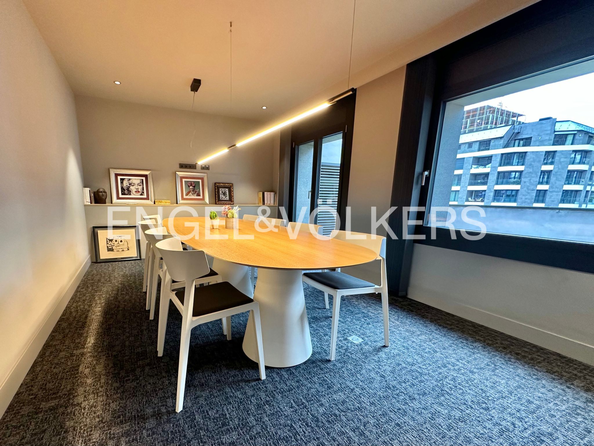 Despatx de lloguer a Andorra la Vella, 180 metres