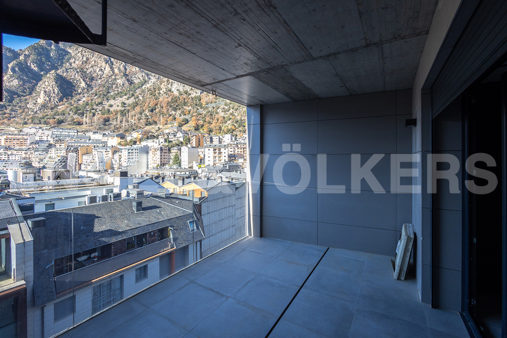 Àtic de lloguer a Andorra la Vella, 3 habitacions, 289 metres