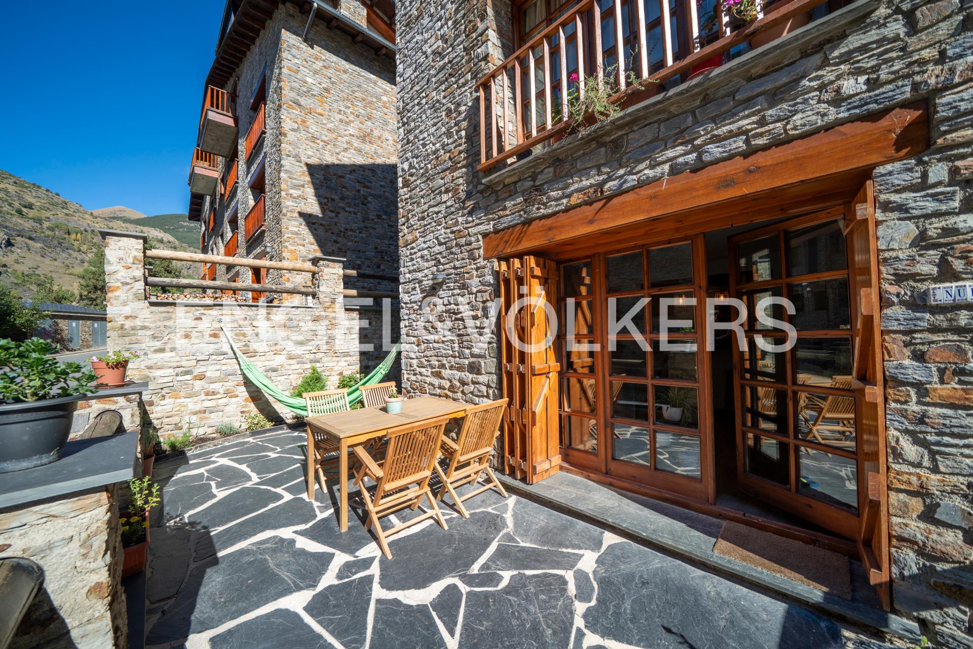 Pis en venda a Canillo, 2 habitacions, 85 metres