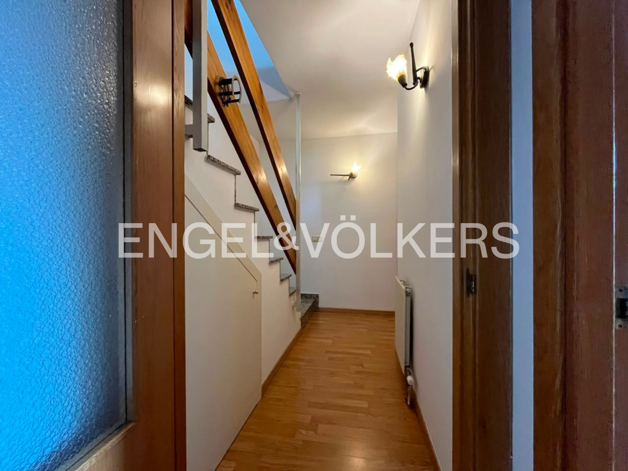Pis de lloguer a Prats, 3 habitacions, 145 metres