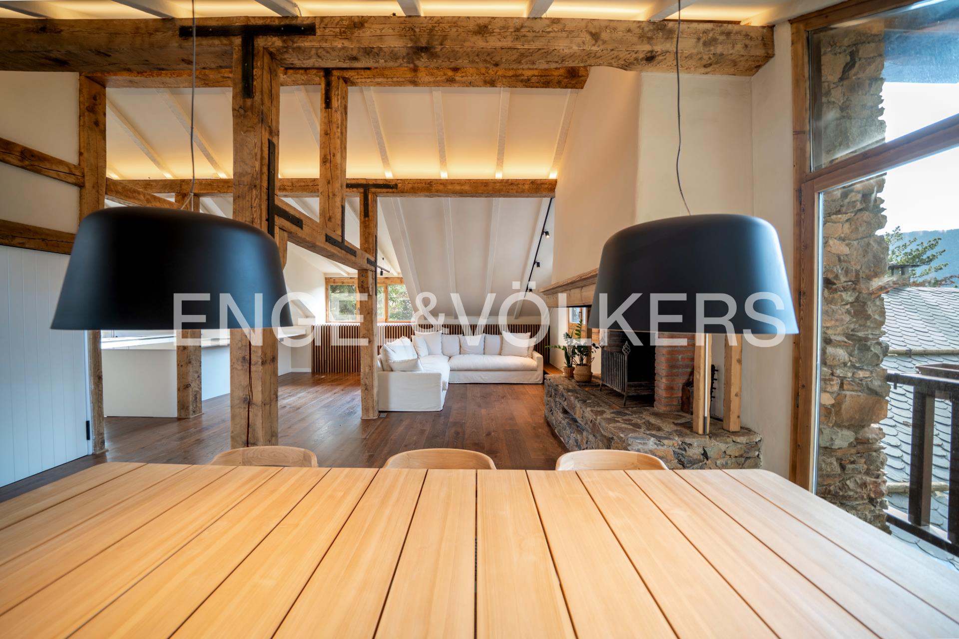 Casa adossada en venda a Ordino, 4 habitacions, 243 metres