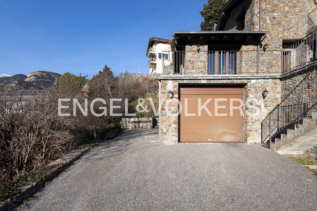 Chalet en venta en L'Aldosa de la Massana, 4 habitaciones, 364 metros
