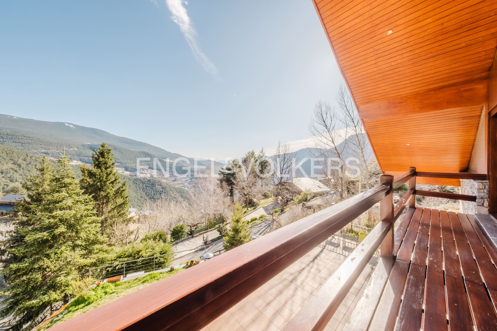 Chalet en venta en Certers, 8 habitaciones, 603 metros