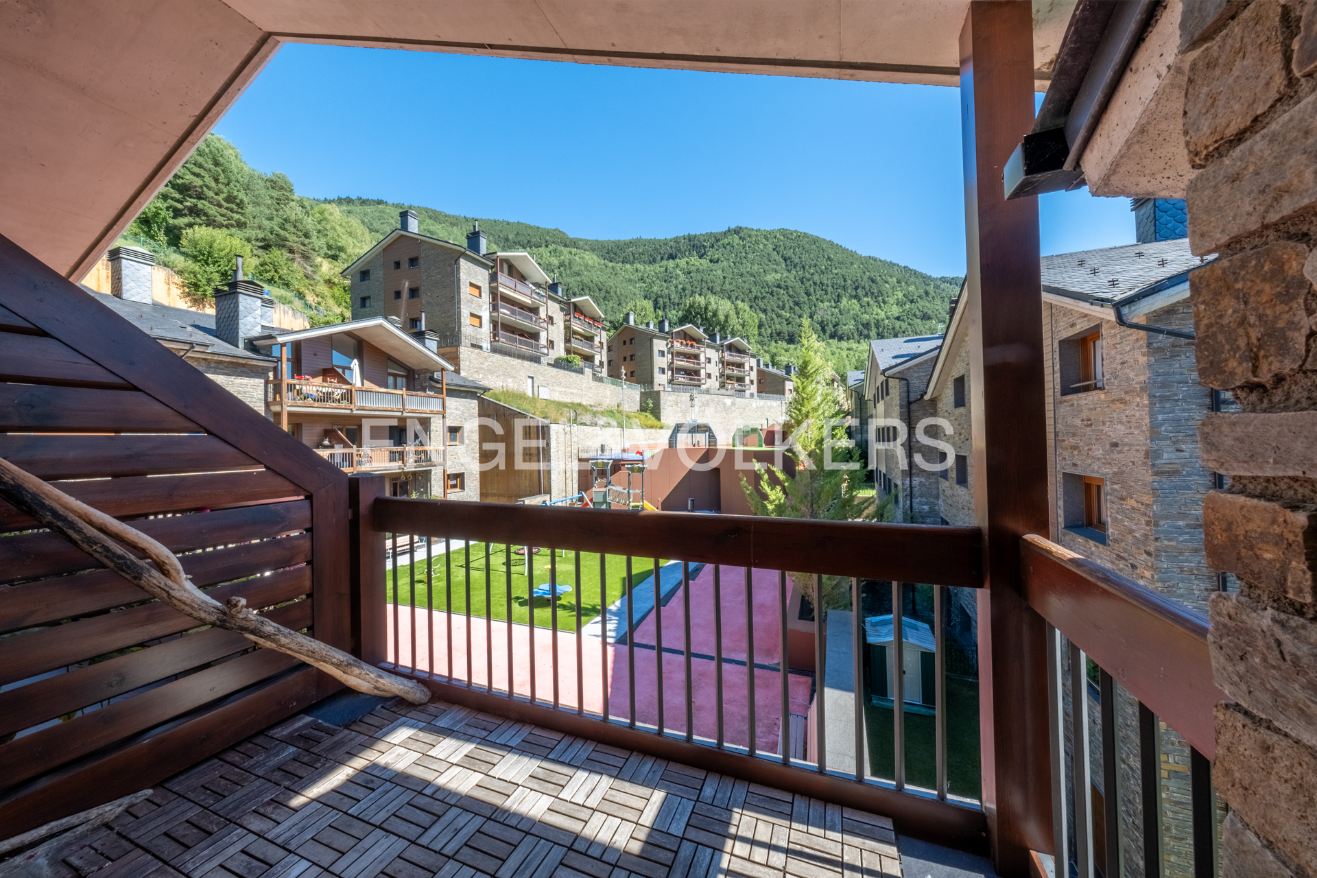 Àtic en venda a Ordino, 2 habitacions, 80 metres
