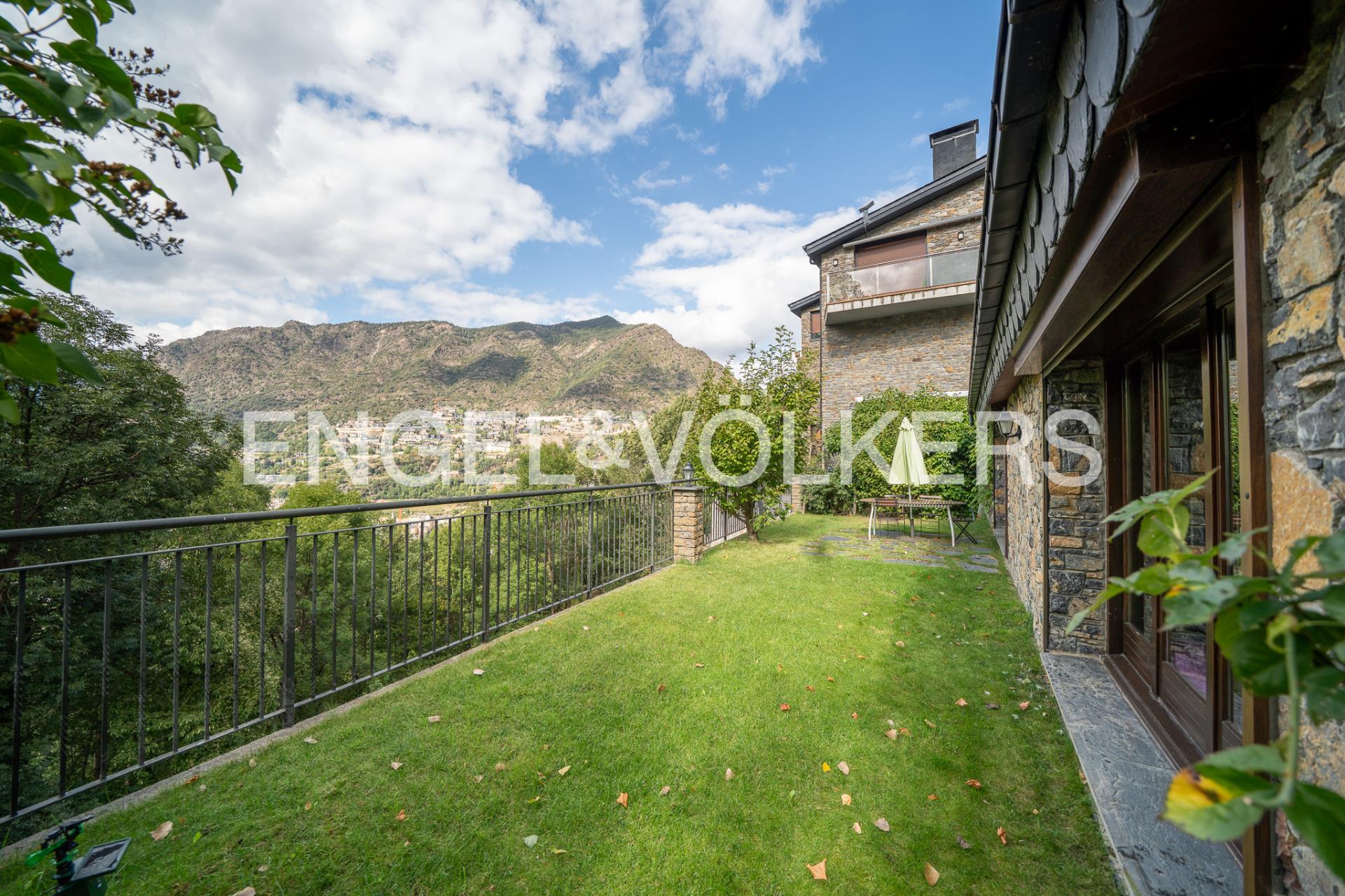Xalet en venda a Escaldes Engordany, 5 habitacions