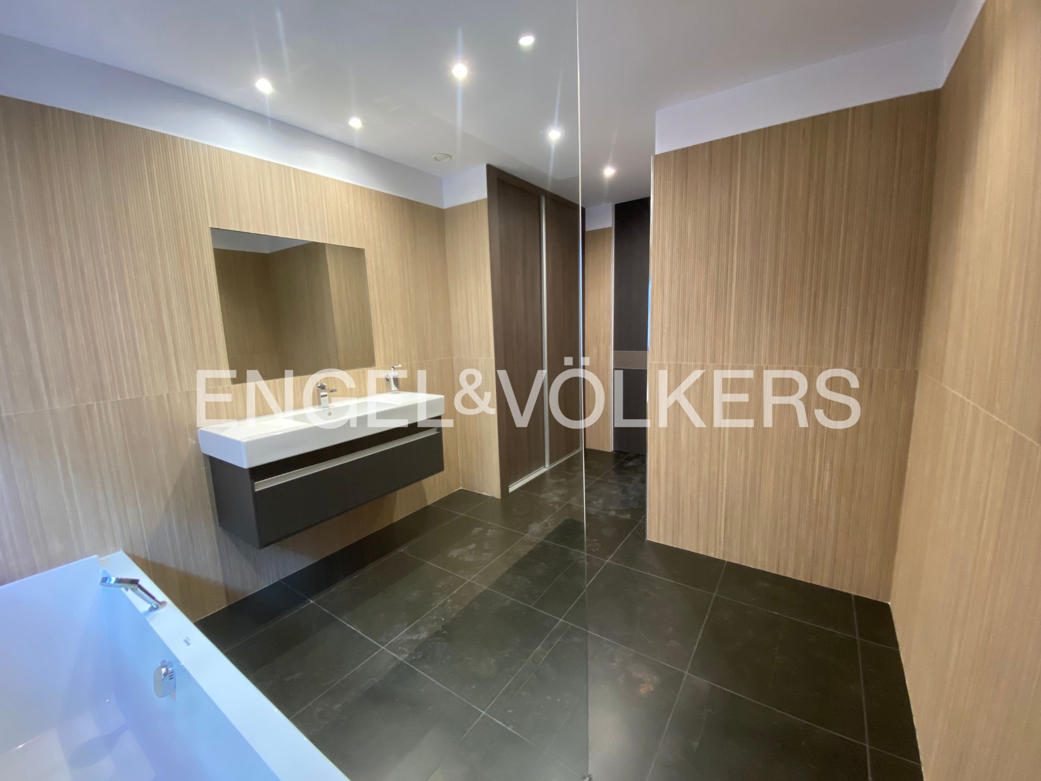 Xalet de lloguer a Anyós, 4 habitacions, 352 metres