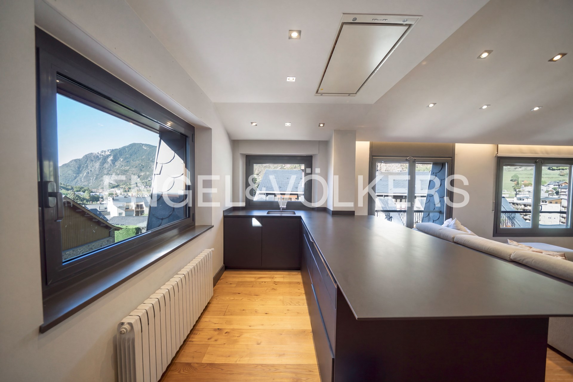 Àtic en venda a Encamp, 4 habitacions, 202 metres